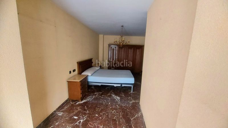 Foto c4232e14-c04d-4739-b2fc-b4f5a675d09b. Pis a Avda de Madrid - Pº de la Estación Jaén