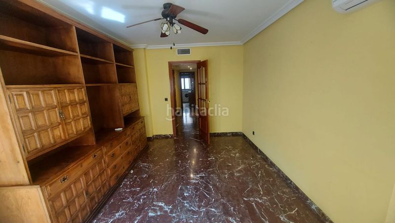 Foto f8e47191-ae6c-4800-bc92-1bc8198c0d2d. Pis a Avda de Madrid - Pº de la Estación Jaén