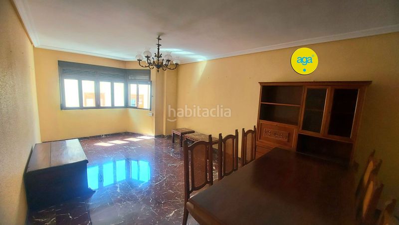 Foto fe93c48f-55d4-4d71-bbdc-b134e08dae5b. Pis a Avda de Madrid - Pº de la Estación Jaén