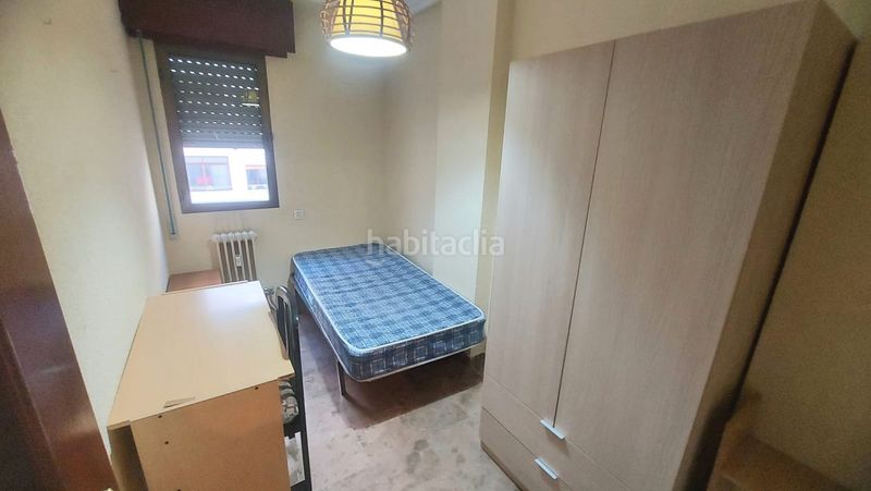 Foto 06c3e3b4-06a6-4334-a2af-44cebda77864. Rent flat in andalucía 45 in Hospital Jaén
