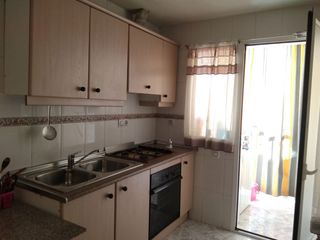 Rent Flat in Puente Tablas - Puente Nuevo - Cerro Molina. Piso en alquiler en avda. madrid, 3 dormitorios.