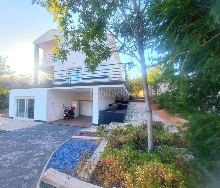 Foto 36ea1322-516b-4d30-b93e-cbd92dbd9bc9. Casa amb calefacció aparcament piscina a Guardia de Jaén (La)