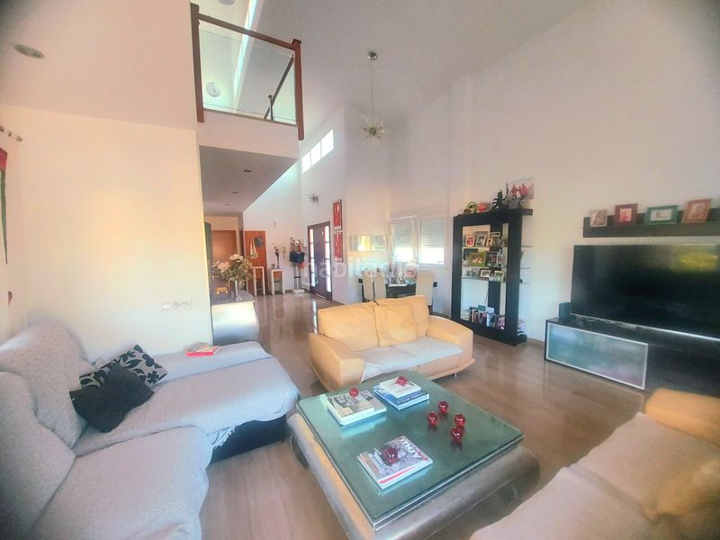 Foto 795a0977-c26a-43fe-ba32-569f9bed17b0. Casa amb calefacció aparcament piscina a Guardia de Jaén (La)