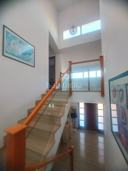 Foto 9ab8550f-d7db-410c-8fff-28ad03fde053. Casa amb calefacció aparcament piscina a Guardia de Jaén (La)