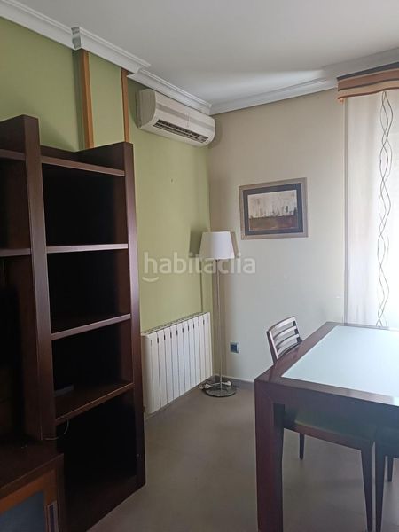 Foto 13b90468-c7ff-4c55-acf7-aed107a708ec. Location appartement dans Renfe - Bulevar 1ª y 2ª Fase Jaén