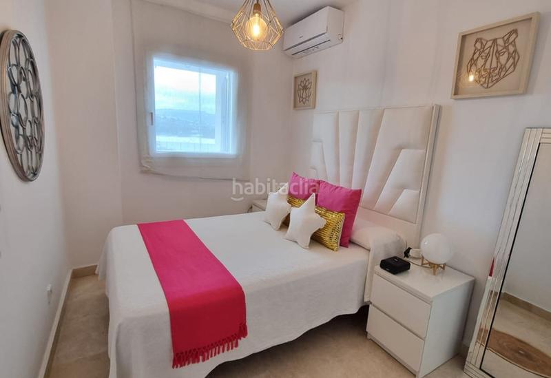 Foto 84e2a3b5-6b8c-4a81-9dce-c487aaf027a7. Flat with fireplace parking pool in San Luis de Sabinillas Manilva