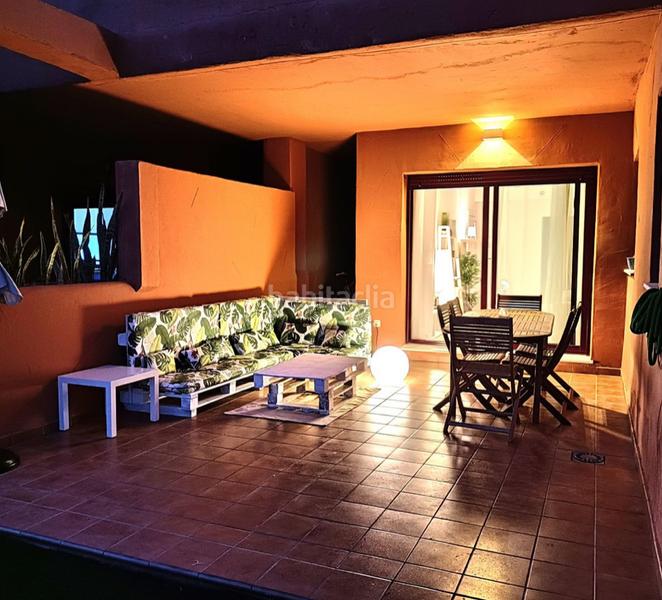 Foto 031c52d3-539d-4a2c-ab02-c37deeb9e4c4. Appartamento con camino parcheggio piscina in La Duquesa Manilva