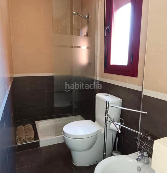 Foto 7692364a-50a2-43f7-b720-24d4a944bc98. Appartamento con camino parcheggio piscina in La Duquesa Manilva