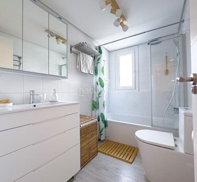 Foto 8cb58ec5-dcf4-41ae-92dd-8e4629dca569. Pis amb xemeneia a La Duquesa Manilva