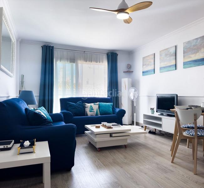 Foto c60535c8-ebe0-42cc-bd3e-4b01c618f30c. Pis amb xemeneia a La Duquesa Manilva