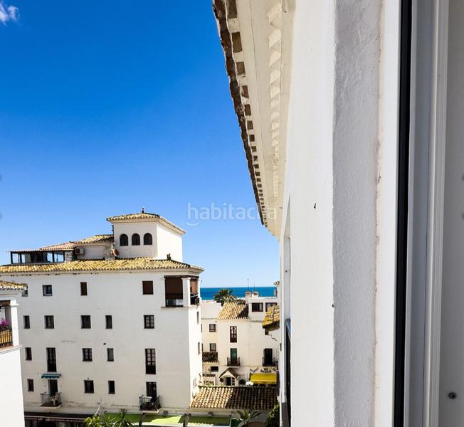 Foto cfe72e9e-a3a5-4c6e-8464-fa50ddeabc58. Pis amb xemeneia a La Duquesa Manilva