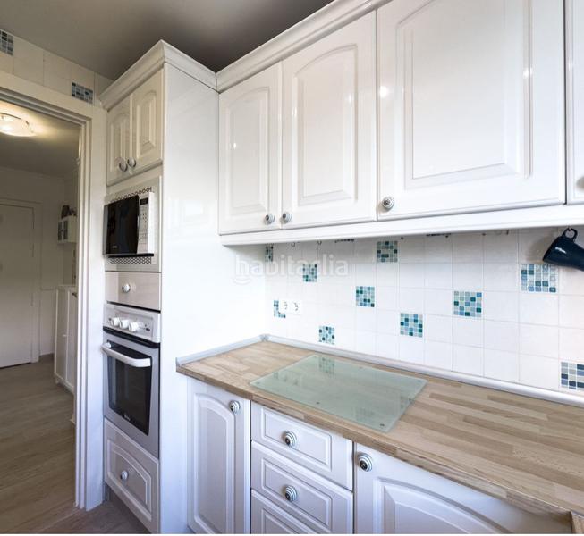 Foto fafd7d8f-18fd-4209-bbee-a569ee379826. Pis amb xemeneia a La Duquesa Manilva