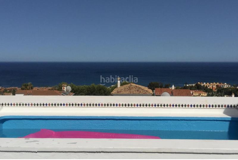 Foto 13e80b26-5cf9-4e6f-aec1-87c2a58297e5. Appartamento con camino parcheggio piscina in El Castillo Manilva