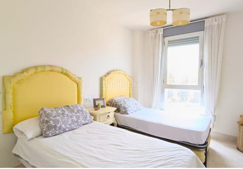 Foto 7d4dfd37-e153-4102-8684-0b349b9f945d. Appartamento con camino parcheggio piscina in Chullera Manilva