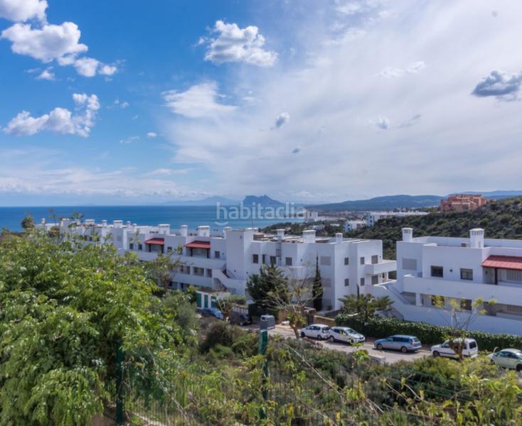 Foto a52fa3dc-d38e-4ab0-b22d-2ad22f642bf4. Pis amb xemeneia piscina a Chullera Manilva