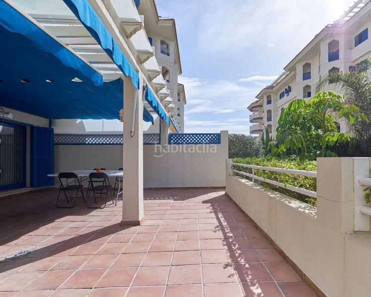 Foto 3a98e6a4-fc24-480a-9de8-c9de75513cec. Appartamento con camino parcheggio piscina in San Luis de Sabinillas Manilva