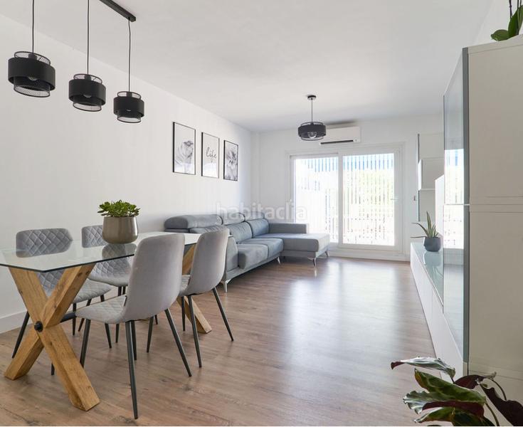 Foto 86b44555-74ad-46ab-85b9-78d16c1b4c83. Appartamento con camino parcheggio piscina in San Luis de Sabinillas Manilva