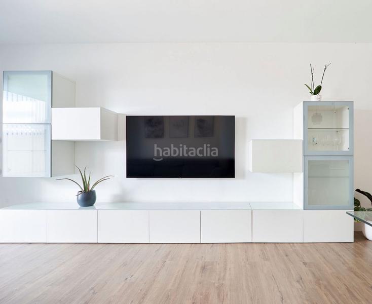 Foto a54e4c12-3a94-4f1b-b307-d82471e7c37c. Appartamento con camino parcheggio piscina in San Luis de Sabinillas Manilva