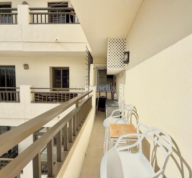 Foto 18debd36-40c1-4c70-905b-b2cc84f6cb0a. Etagenwohnung mit kamin parking pool in Puerto Deportivo Fuengirola