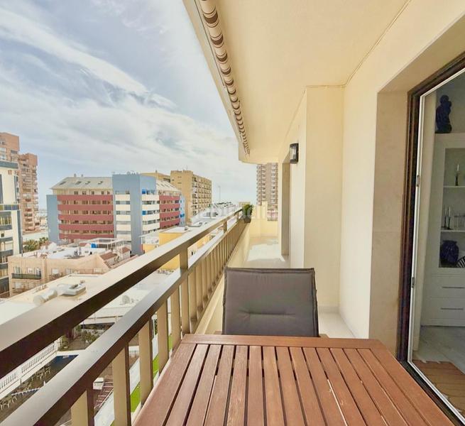 Foto 44dd7596-e63c-4fe0-b61f-b4cdc2f5ea2e. Etagenwohnung mit kamin parking pool in Puerto Deportivo Fuengirola