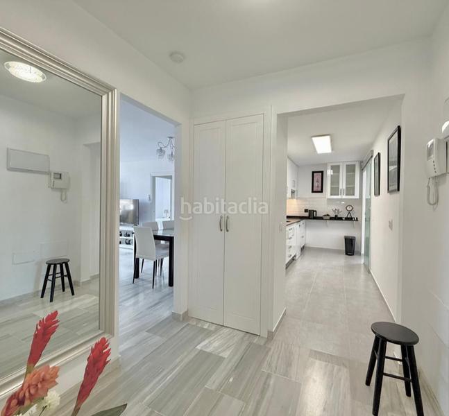 Foto 9b155109-0cf5-4cbd-ac65-f464cda0229a. Etagenwohnung mit kamin parking pool in Puerto Deportivo Fuengirola