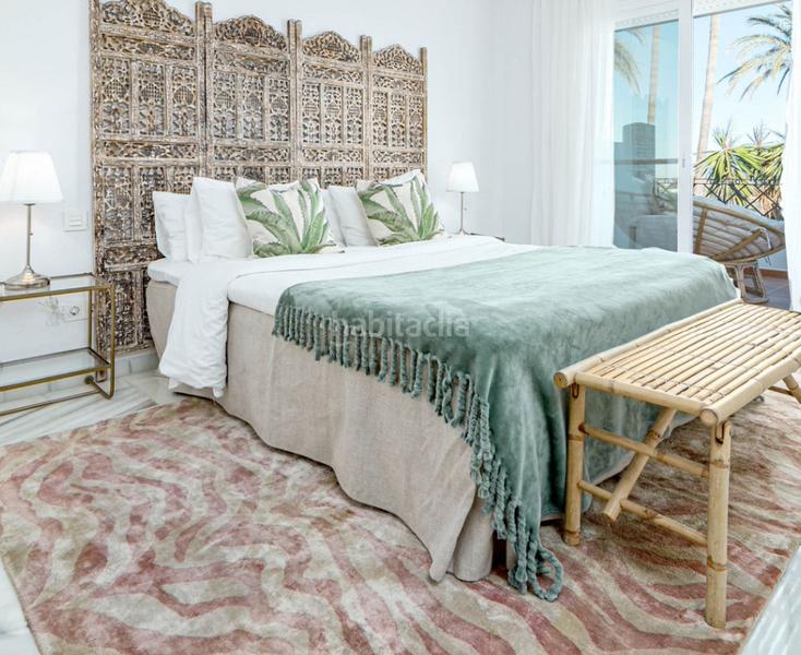 Foto 4f2e336a-8054-473c-9f32-bd0f12548852. Pis amb xemeneia aparcament piscina a Paraiso - Barronal Estepona