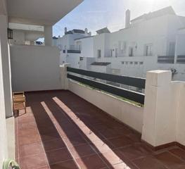 Piso en Valle Romano Golf. Fantastic property in the area of valle romano, perfect for inve