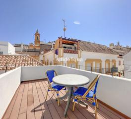 Piso en Centro. Town house for sale in estepona old town