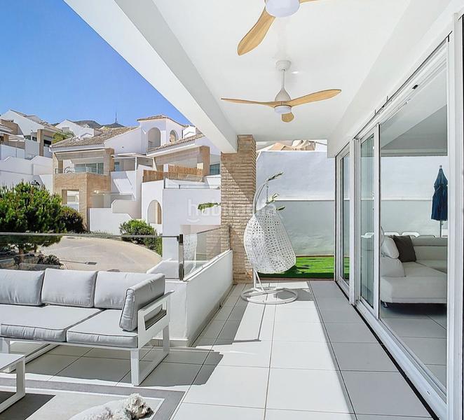 Foto 1af63872-5430-4944-8bd9-beb9159f5573. Flat with fireplace parking pool in Torremuelle Benalmádena