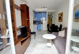 Piso en Puerto Deportivo. Fantastic apartment in the center of fuengirola, 100 meters from