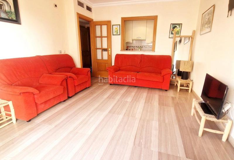 Foto 7cf33eaf-edd8-4794-989c-a503aaa2ec6d. Appartement avec cheminée dans Castillo Sohail - Myramar Fuengirola