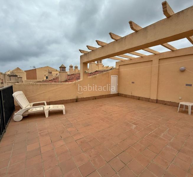 Foto eb44d778-8cff-4c81-90cf-45bfa1556410. Appartamento con camino parcheggio piscina in Torreblanca del Sol Fuengirola