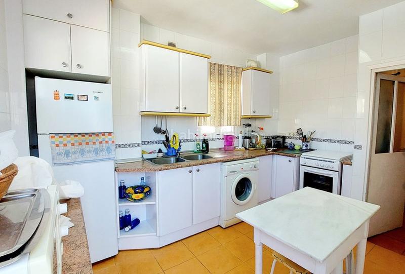 Foto 551b10f2-7dcb-4045-bcce-cd699bed8346. Piso large flat in the centre of en Puerto Deportivo Fuengirola