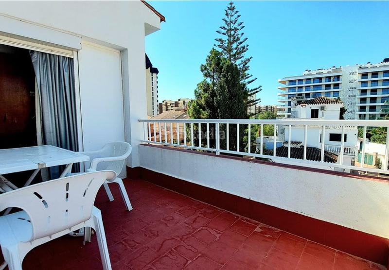 Foto e426e938-59e7-48b2-b48f-5d4b98fb608f. Piso large flat in the centre of en Puerto Deportivo Fuengirola