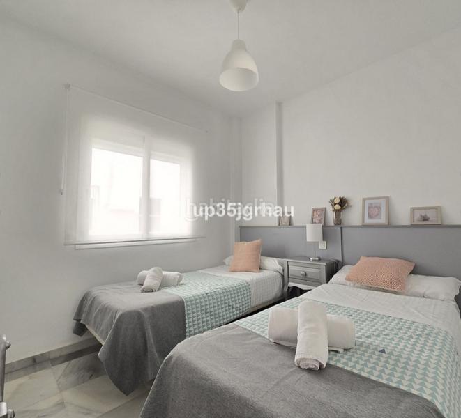Foto cead69b8-7af9-451d-a528-ffbc9016fa18. Piso 2 bedroom apartment in a beachfront building in the center of en Estepona