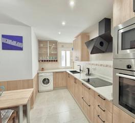 Appartement à Centro ciudad. Amplio apartamento en primera línea de playa en fuengirola