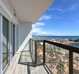 Piso en Puerto Deportivo. Fuengirola