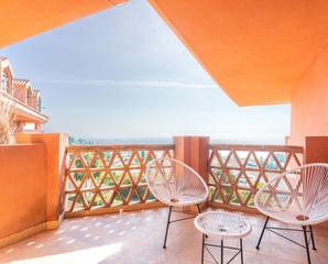 Piso en Torreblanca del Sol. Duplex penthouse with chic design for sale in the exclusive area