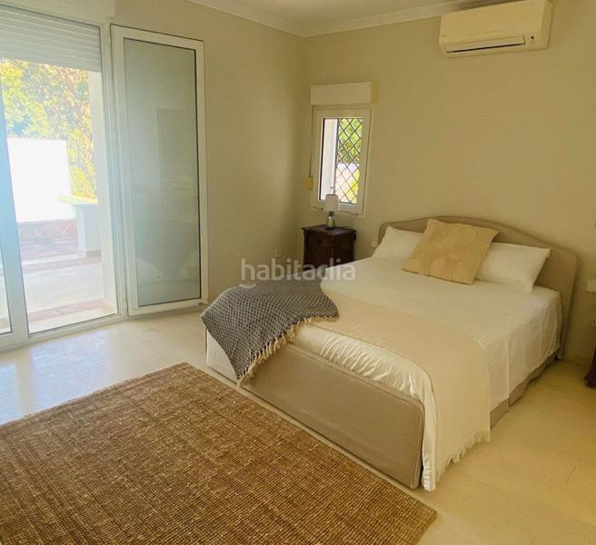 Foto 7664d2cf-05ec-42b7-a5ae-e396a9e2fafb. Flat with fireplace parking pool in puerto de Sotogrande-la marina Sotogrande