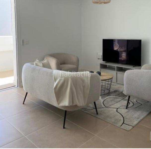 Foto ae0a6032-aaaa-4c29-8071-ed0a341dbe4c. Pis amb xemeneia a Casco Antiguo Marbella