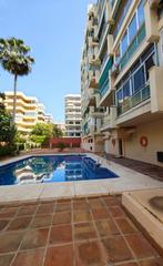 Piso en Playa Bajadilla - Puertos. Spacious studio with a tourist license, located right in the hea