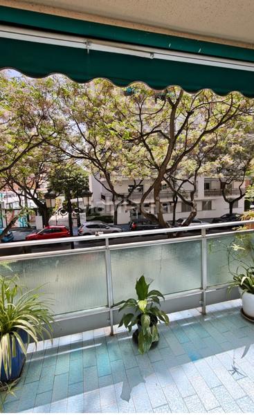 Foto 79315efe-1656-47cd-b6ef-84835e07e64d. Pis amb xemeneia piscina a Playa Bajadilla - Puertos Marbella