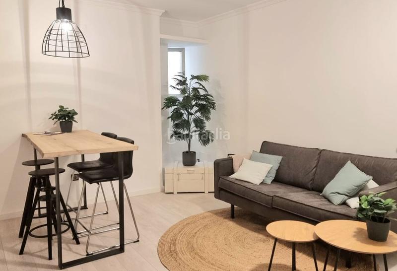 Foto ef471e82-eb78-45cc-b9bb-9dbe3a33fd6e. Piso stylish apartment in the heart of – trinidad neighborhood en Málaga