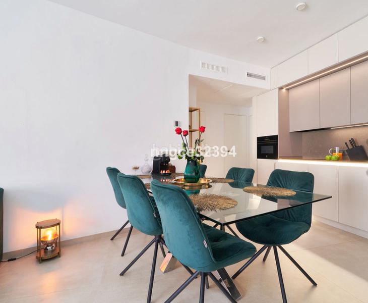 Foto b26255d3-3559-4481-af33-2a21a3972280. Appartamento con camino in Playa Bajadilla - Puertos Marbella