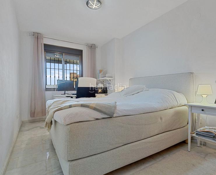 Foto b0cf4244-c24a-4d11-a331-6f0d1564c828. Etagenwohnung mit kamin parking pool in Torremuelle Benalmádena