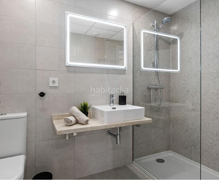 Foto 2c3c86af-9780-496d-935f-22aa8520efee. Appartamento con camino parcheggio in Parque Central Estepona