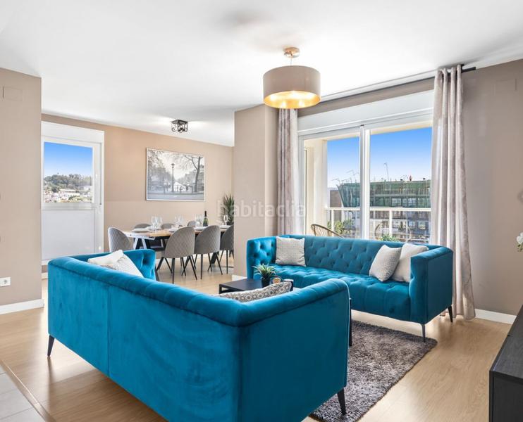 Foto 37c399fb-66f9-4fb8-a824-c297046ba77e. Appartamento con camino parcheggio in Parque Central Estepona