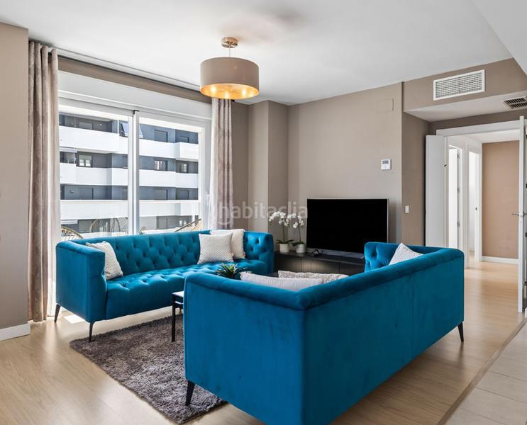 Foto 5c1db67c-0ef9-49a9-a2a1-20368d6bc12f. Appartamento con camino parcheggio in Parque Central Estepona