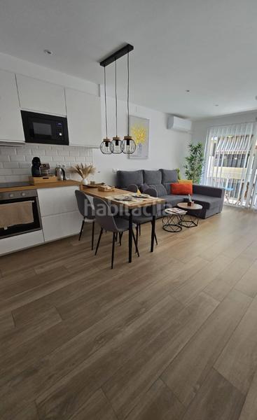 Foto 24d2d52e-7337-41ab-9a5e-fef8c7a291c3. Flat with fireplace in Playa de los Boliches Fuengirola