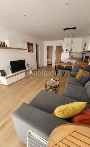 Foto f05501fe-2c91-46cc-b57d-a367861b460d. Flat with fireplace in Playa de los Boliches Fuengirola